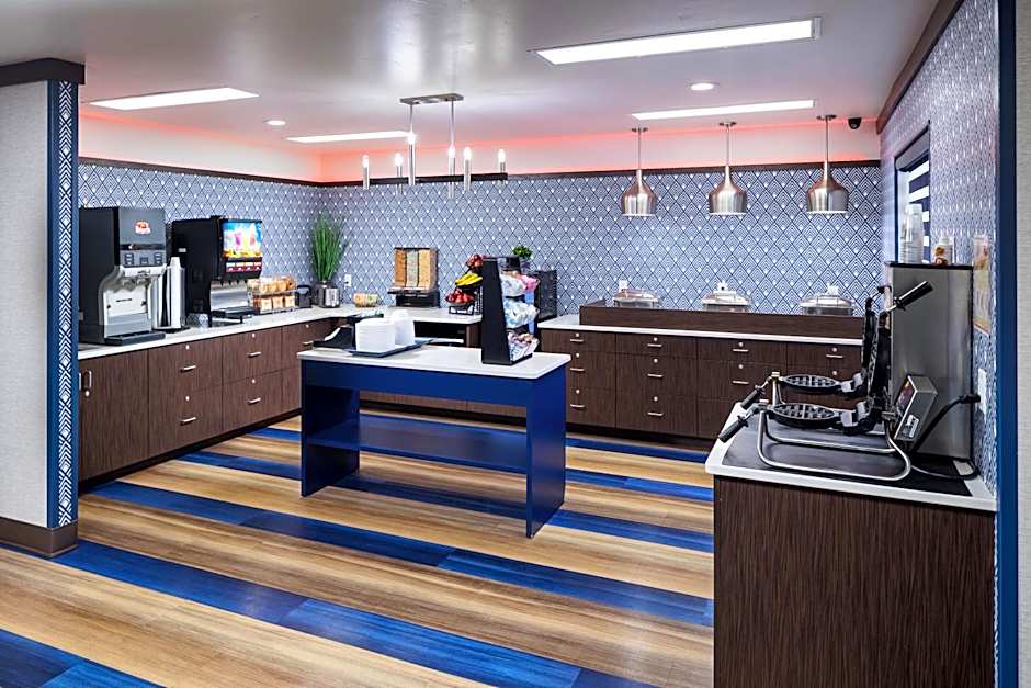 Hotel J Green Bay