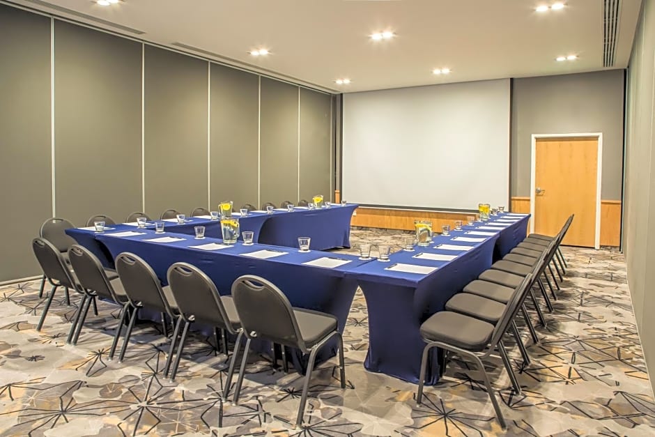 Fiesta Inn Express Ciudad de México Forum Buenavista