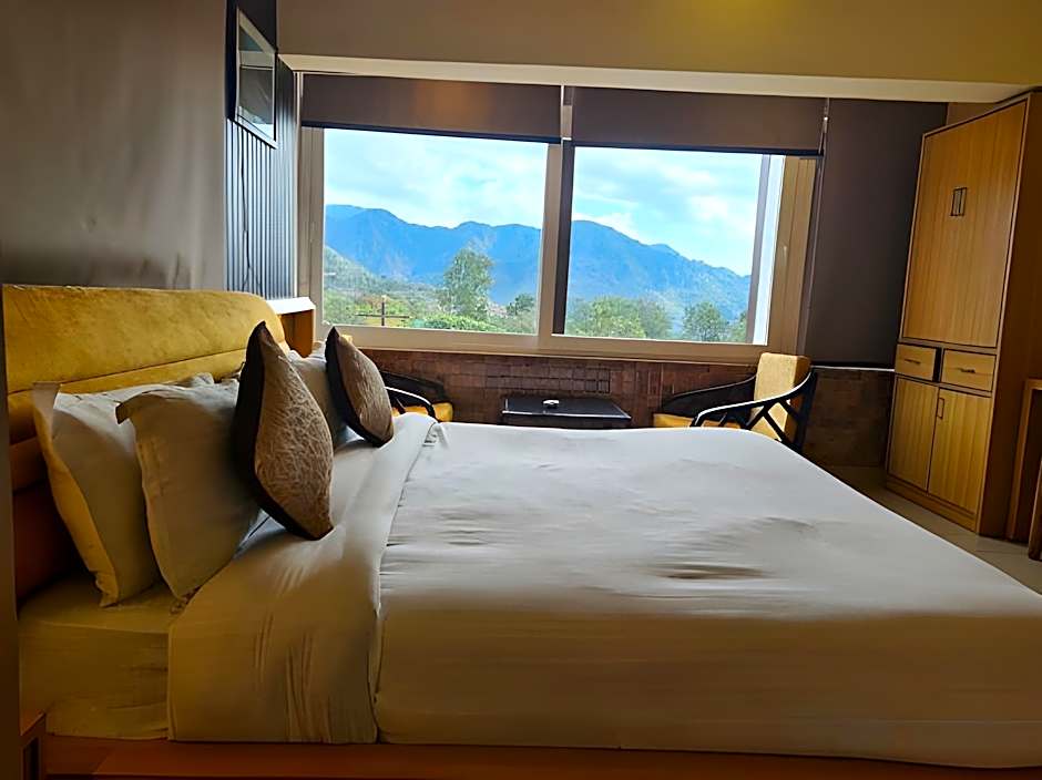 Hotel Rajpur Heights