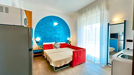 Apartment (4 Adults)