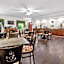 Quality Suites Stratford
