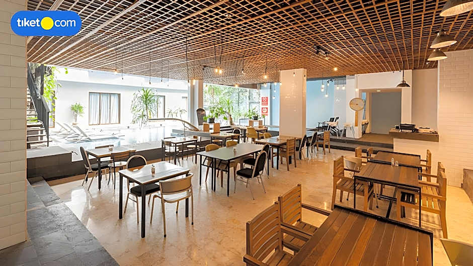 Liberta Seminyak Hotel