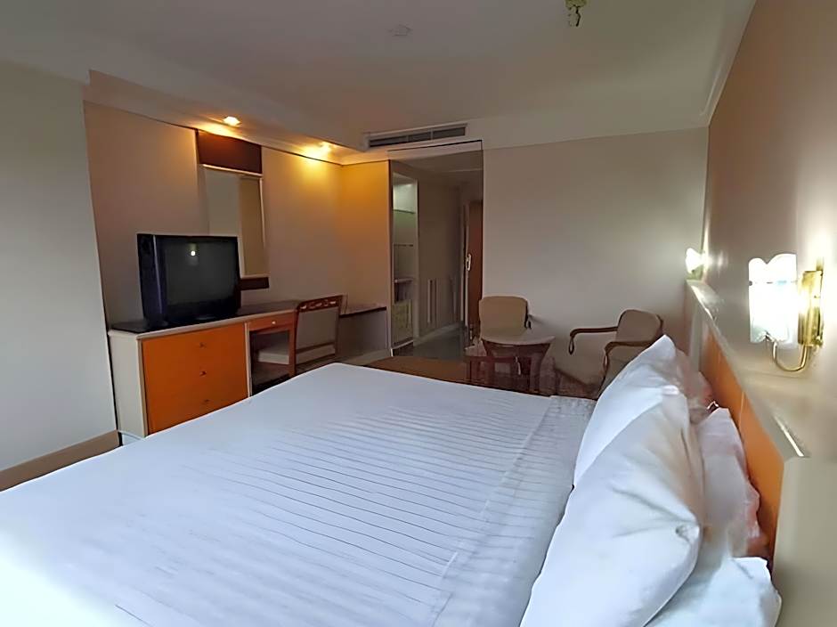 Tonkoon Hotel
