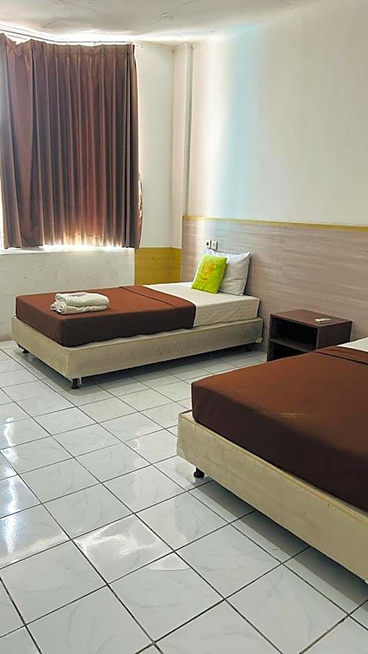 Hotel Huswah Airport