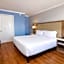 Destin Inn & Suites