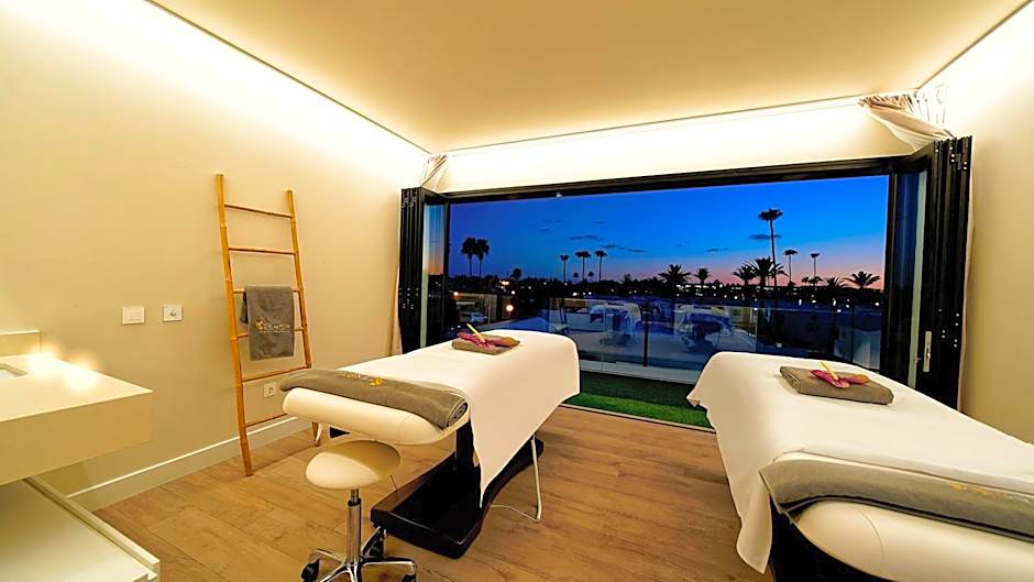 Club Maspalomas Suites & Spa - Adults Only