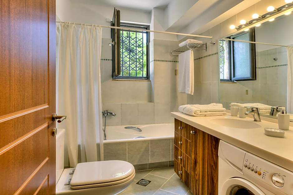 Marini Luxury Apartments and Suites