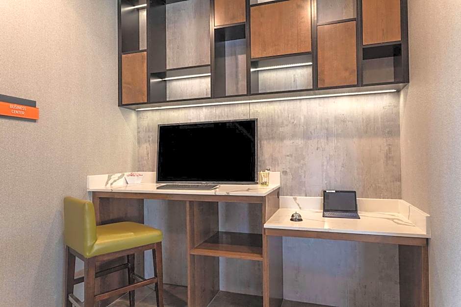 La Quinta Inn & Suites by Wyndham Limon