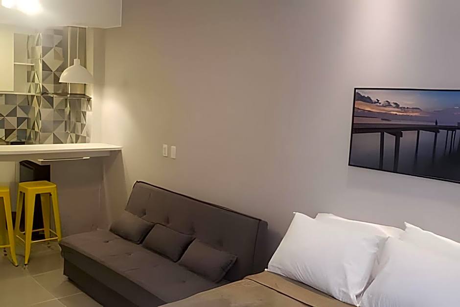 Studio em Copacabana Menos de 100 metros da Praia