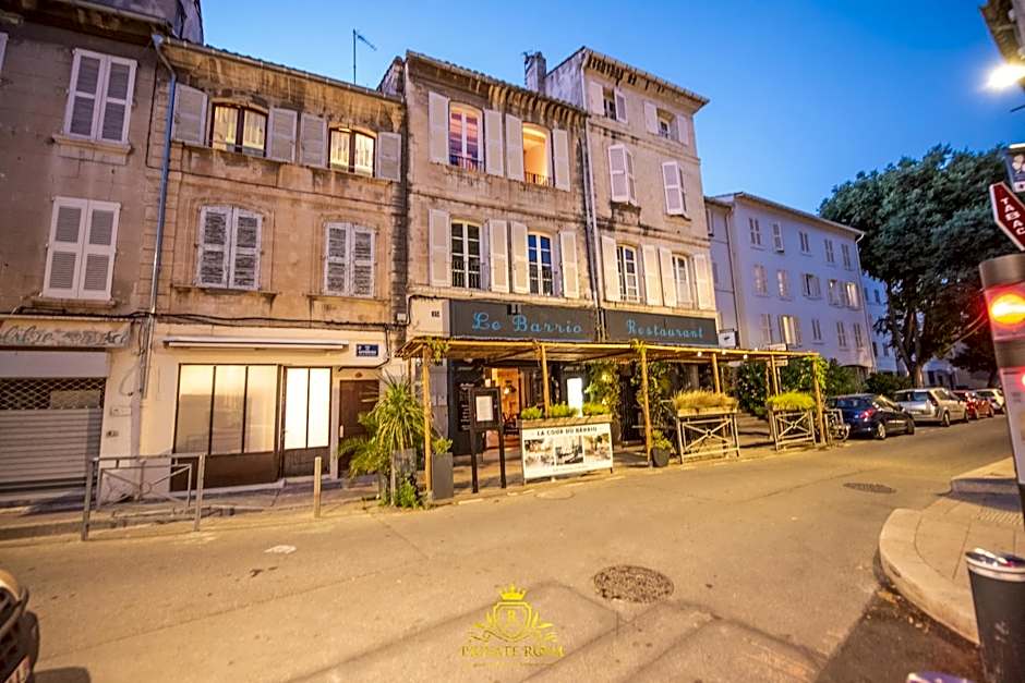 L'EXCELLENCE AVIGNON - Suite LUXE SAUNA, HAMMAM & JACCUZZI