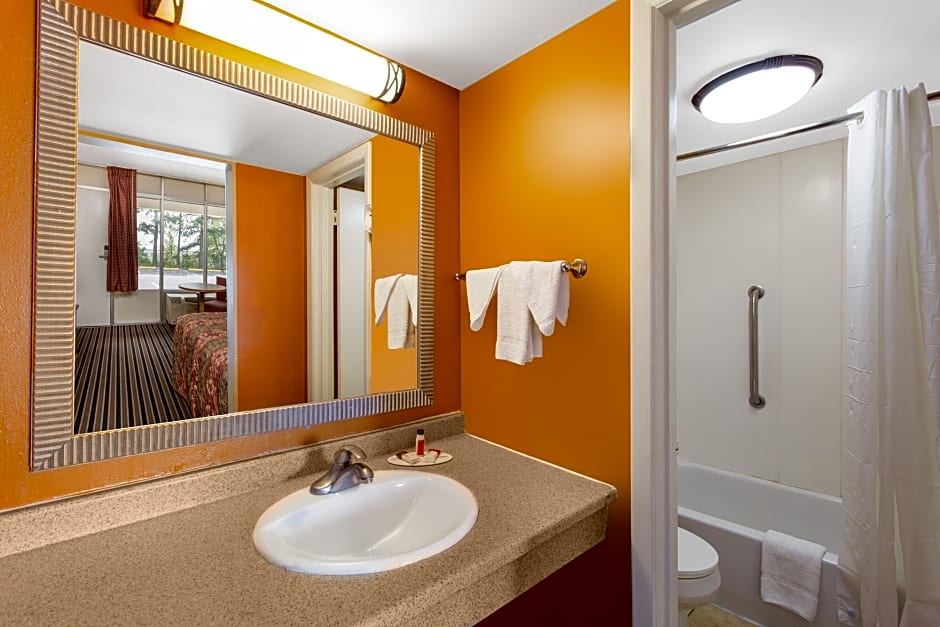 Garden Inn