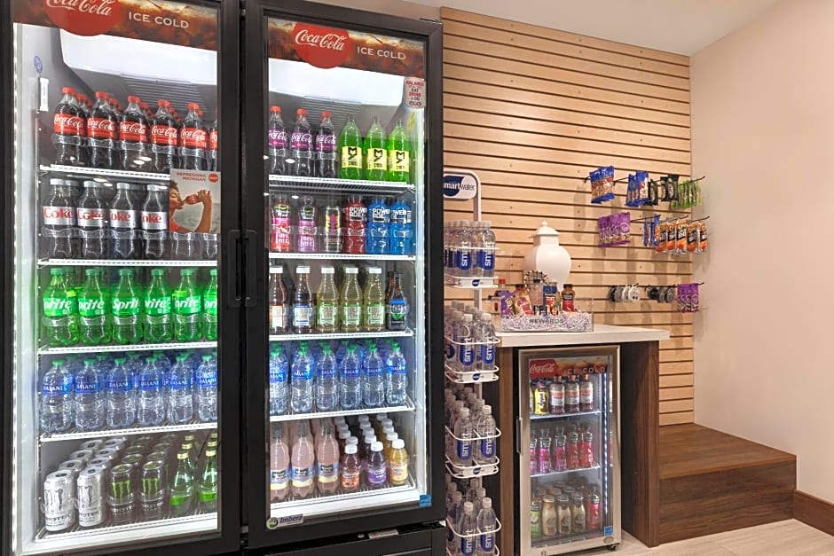 Holiday Inn Express And Suites Brighton By IHG