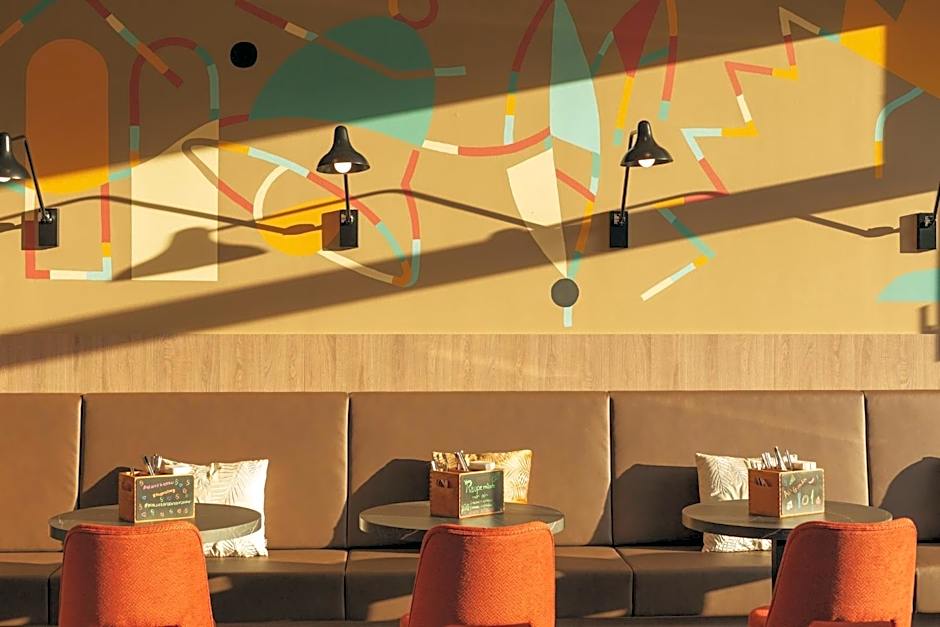 Holiday Inn - the niu Sparrow Regensburg By IHG