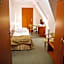 Hotel Logos