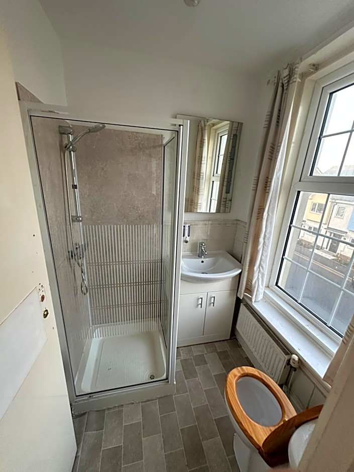 The Shores Hotel, Central Blackpool