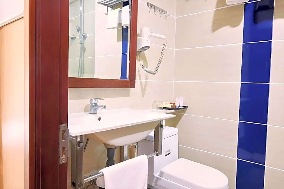 An Dong Center Hotel