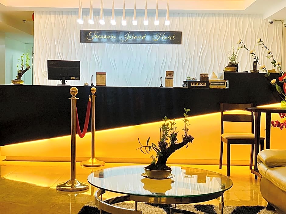 Treasure Island Hotel With Mini Water Adventure