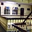 Hotel Raj Bed & Breakfast