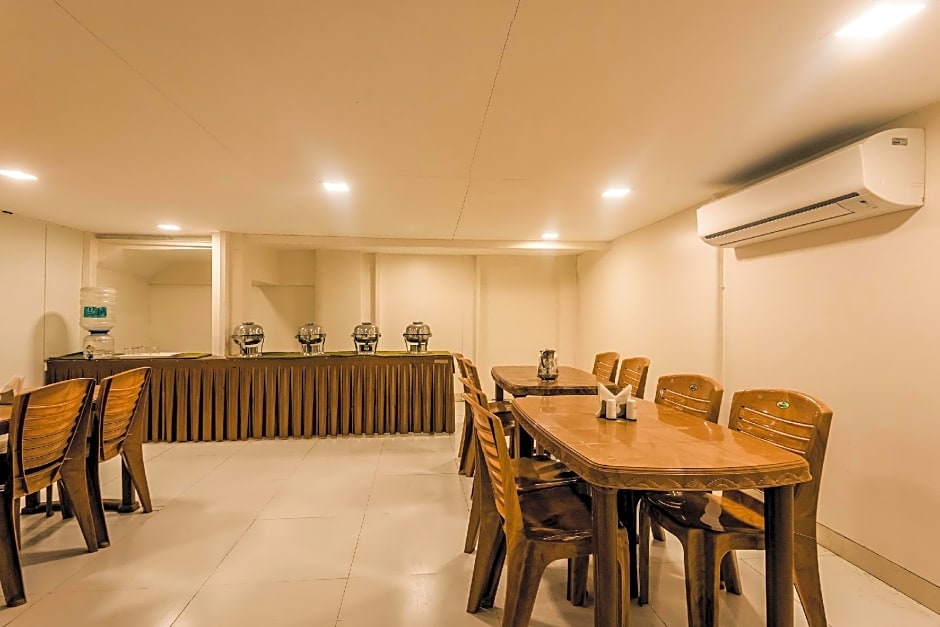 Capital O Hotel Konar Inn