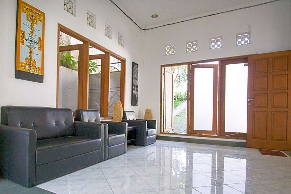 RedDoorz @ Jalan Gatot Subroto Denpasar