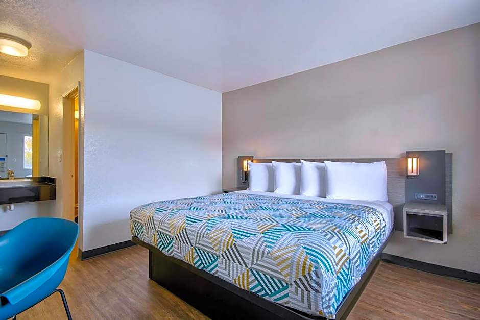 Motel 6-Albuquerque, NM - Midtown