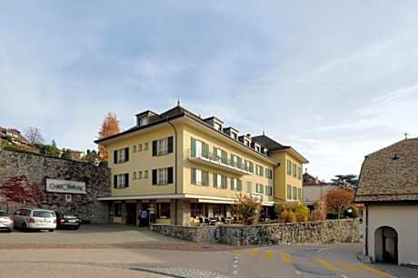 Chatonneyre Hotel & Restaurant