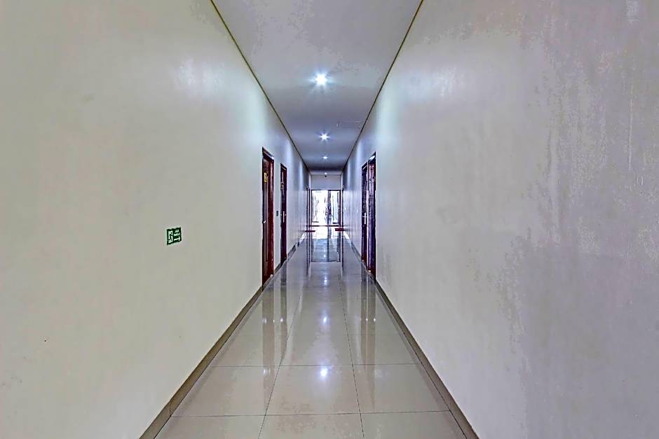 Capital O 91481 Mahkota Hotel Purwodadi