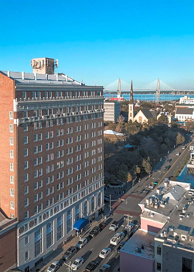 Francis Marion Hotel