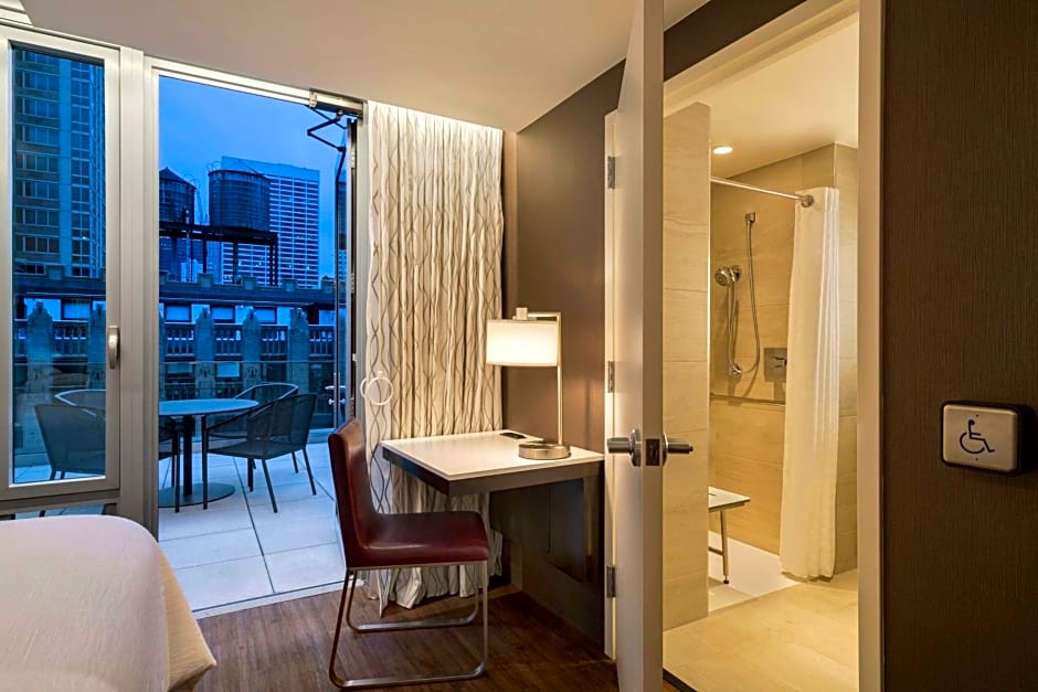 Embassy Suites By Hilton New York Midtown Manhattan