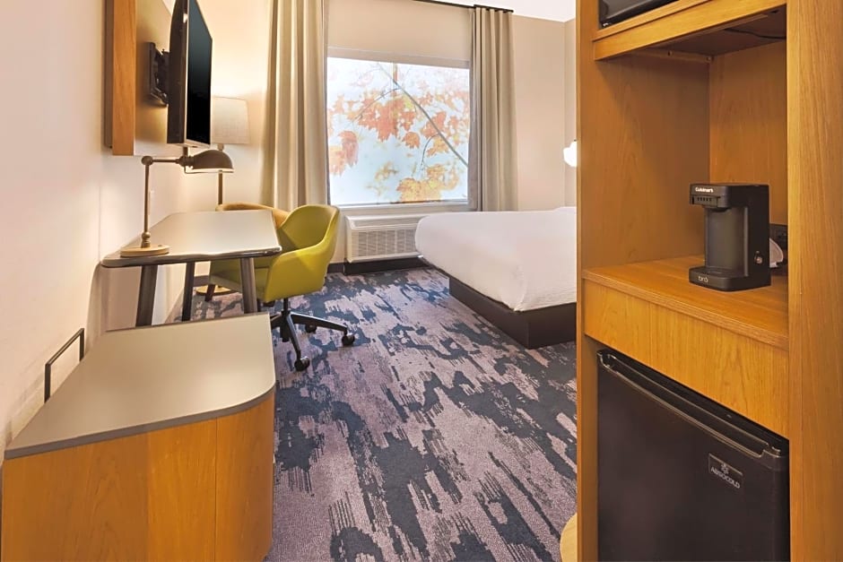 Fairfield by Marriott Inn & Suites Grand Rapids North