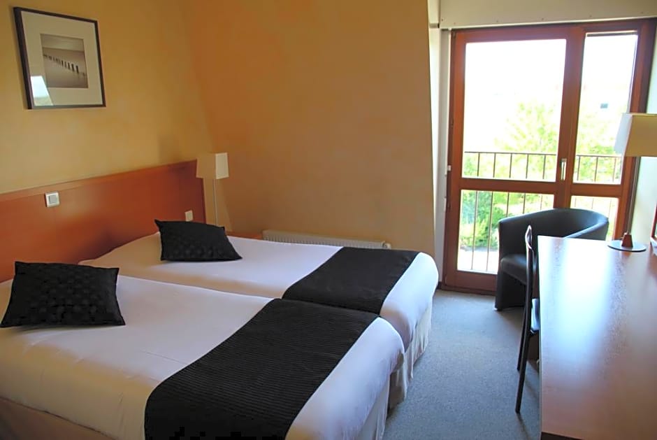 The Originals City, Hôtel Castel Burgond, Dijon Ouest (Inter-Hotel)