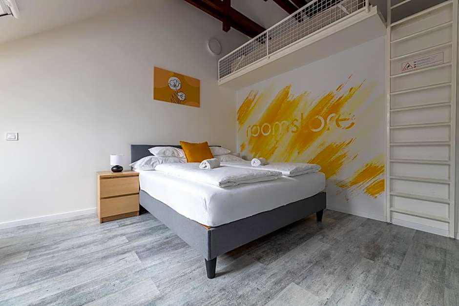 Roomstore Studio Apartments