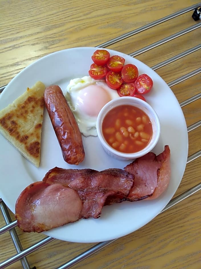Tollyrose Country House – Newcastle