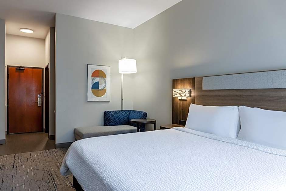 Holiday Inn Express Vancouver North By IHG