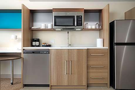 1 Kng Bed Studio Suite