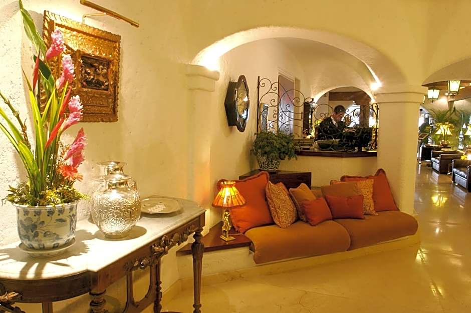 Antara Hotel & Suites - Miraflores