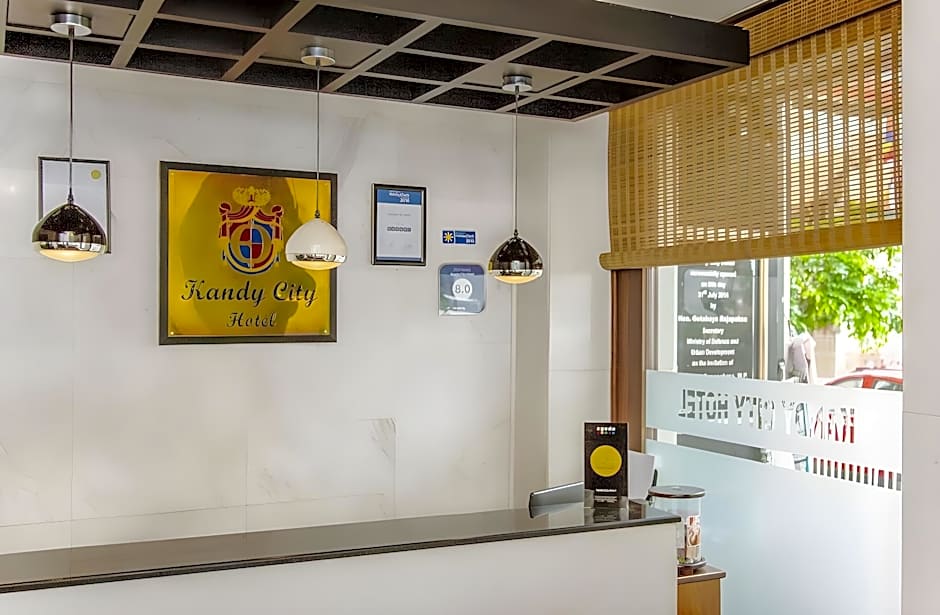 Kandy City Hotel by Earl's