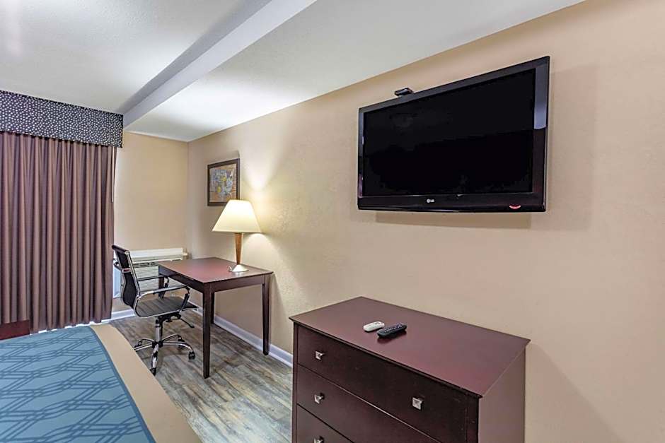 Econo Lodge Inn & Suites Old Saybrook - Westbrook