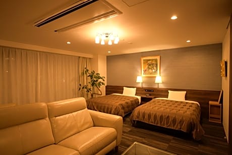 King Suite with Ocean View