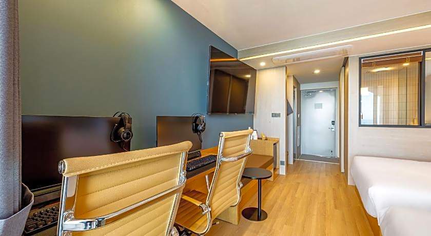 Hound Hotel Ulsan