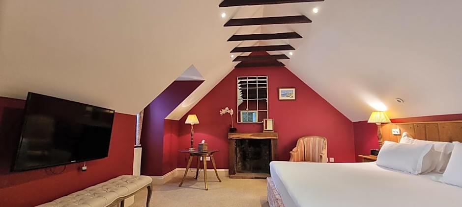 Buccleuch and Queensberry Arms Hotel