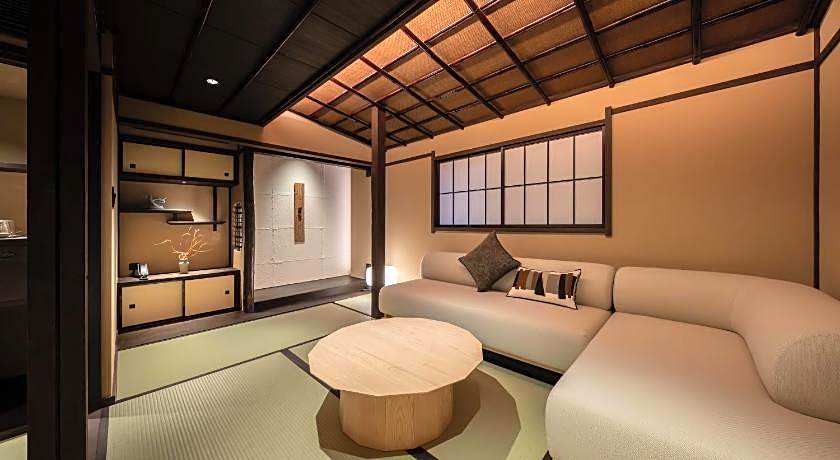 Nazuna Kyoto Higashi Honganji