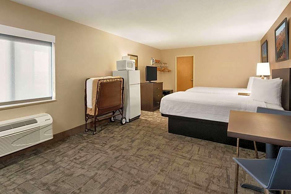 Travelodge by Wyndham Lake Havasu