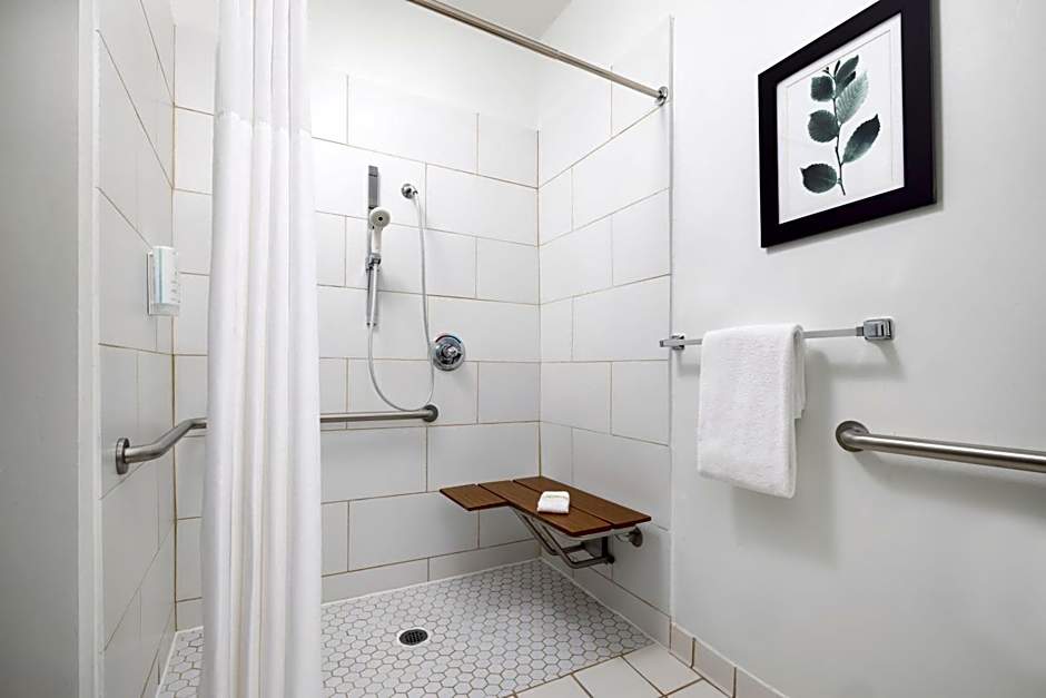 Country Inn & Suites by Radisson, Springfield, OH