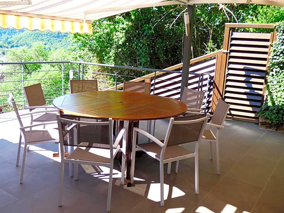 La Colline aux Yeux Doubs