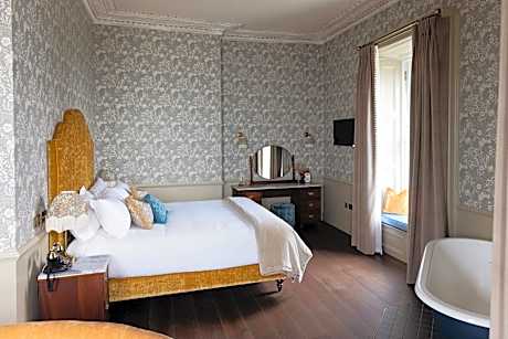 Suite with Sea View