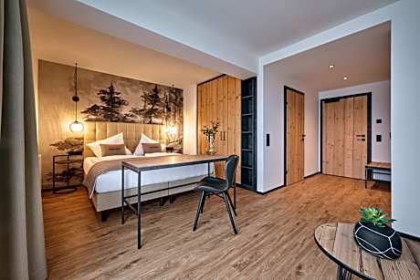 Large Double Room