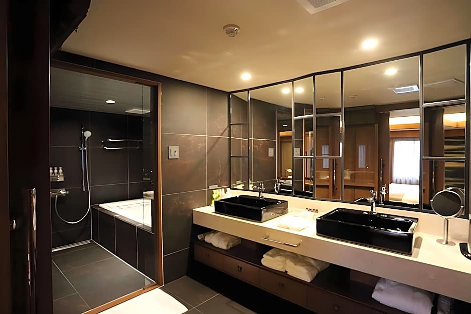 Konaya Hotel