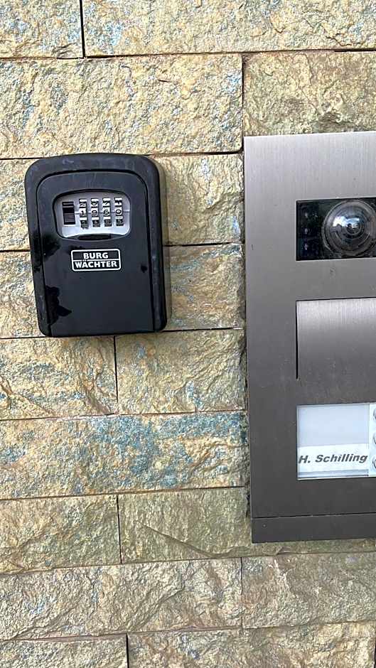 Parkplätze, Einzelbetten, 2 TVs, Balkon, Terrasse, fast Wi-Fi bis zu 1000 Mbit, Homeoffice