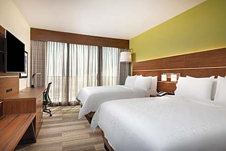 Standard Queen Room with Two Queen Beds and Mobility Accessible Roll-In Shower